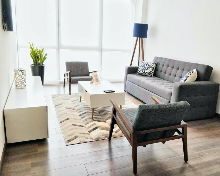 Beautiful Hi-rise, King Size, Hs Wi-fi, Pool, Gym Apartamento Cidade do México